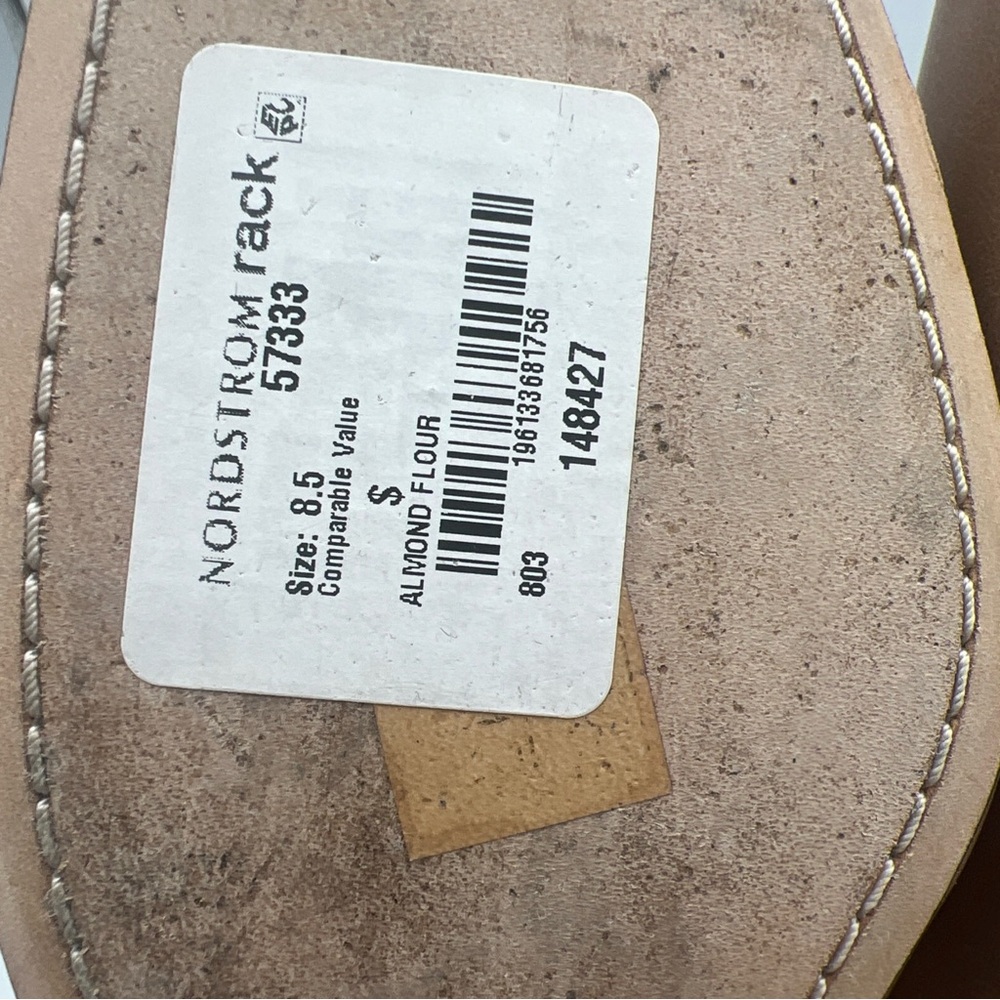 TORY BURCH Georgia Leather 35mm Pump Square Heel Almond Flour Women’s Size 8.5 - Picture 10 of 15